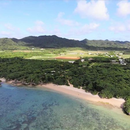 Villa Sound Of The Surf Ishigaki  Exteriör bild