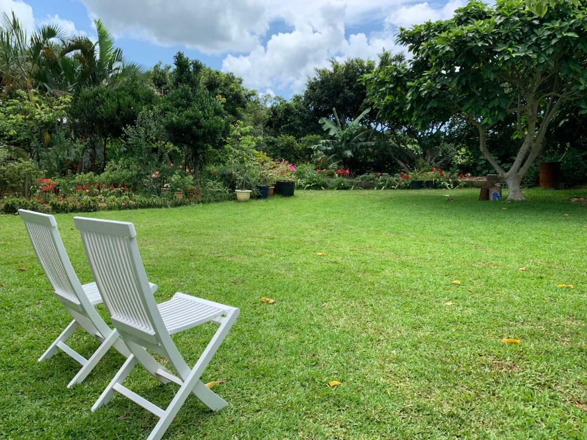 Villa Sound Of The Surf Ishigaki  Exteriör bild