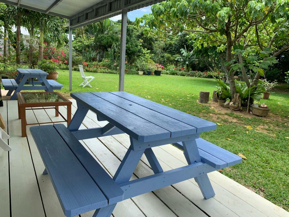 Villa Sound Of The Surf Ishigaki  Exteriör bild